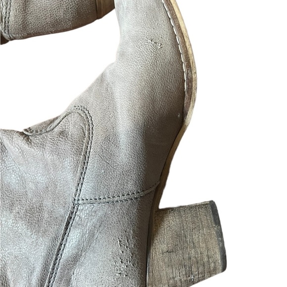 Gravity Pope soft suede slouchy boots with wood block heel Sz 8 good condition - Picture 5 of 8